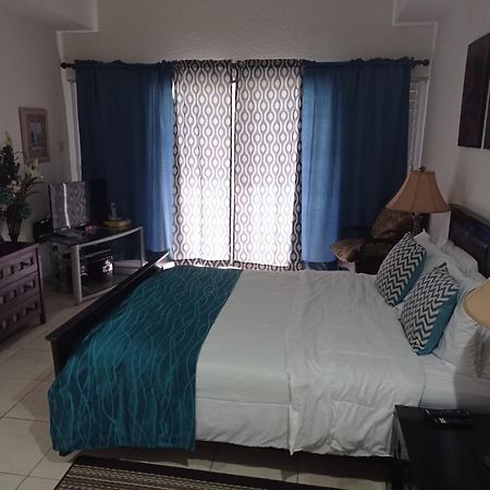 126 Friendship, Rockley Golf Club Apartamento Bridgetown Exterior foto