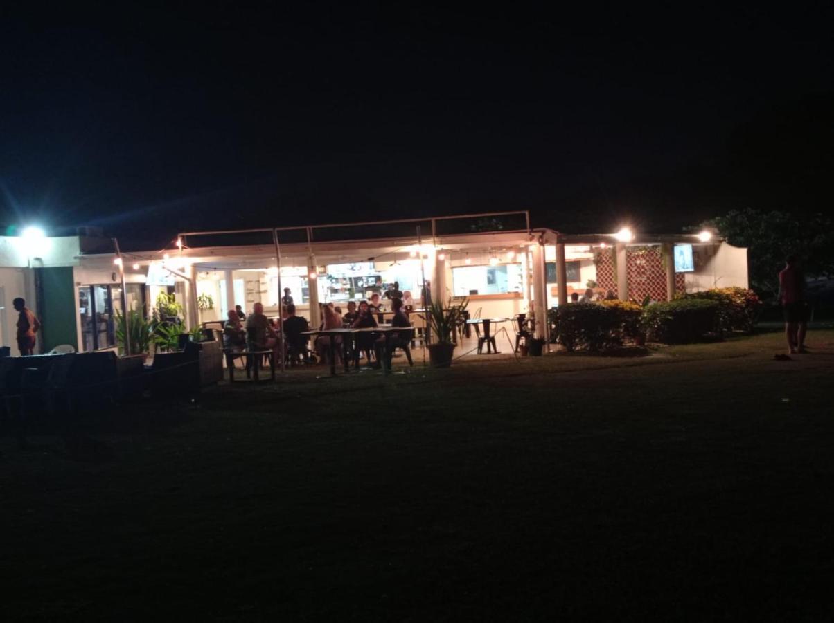 126 Friendship, Rockley Golf Club Apartamento Bridgetown Exterior foto