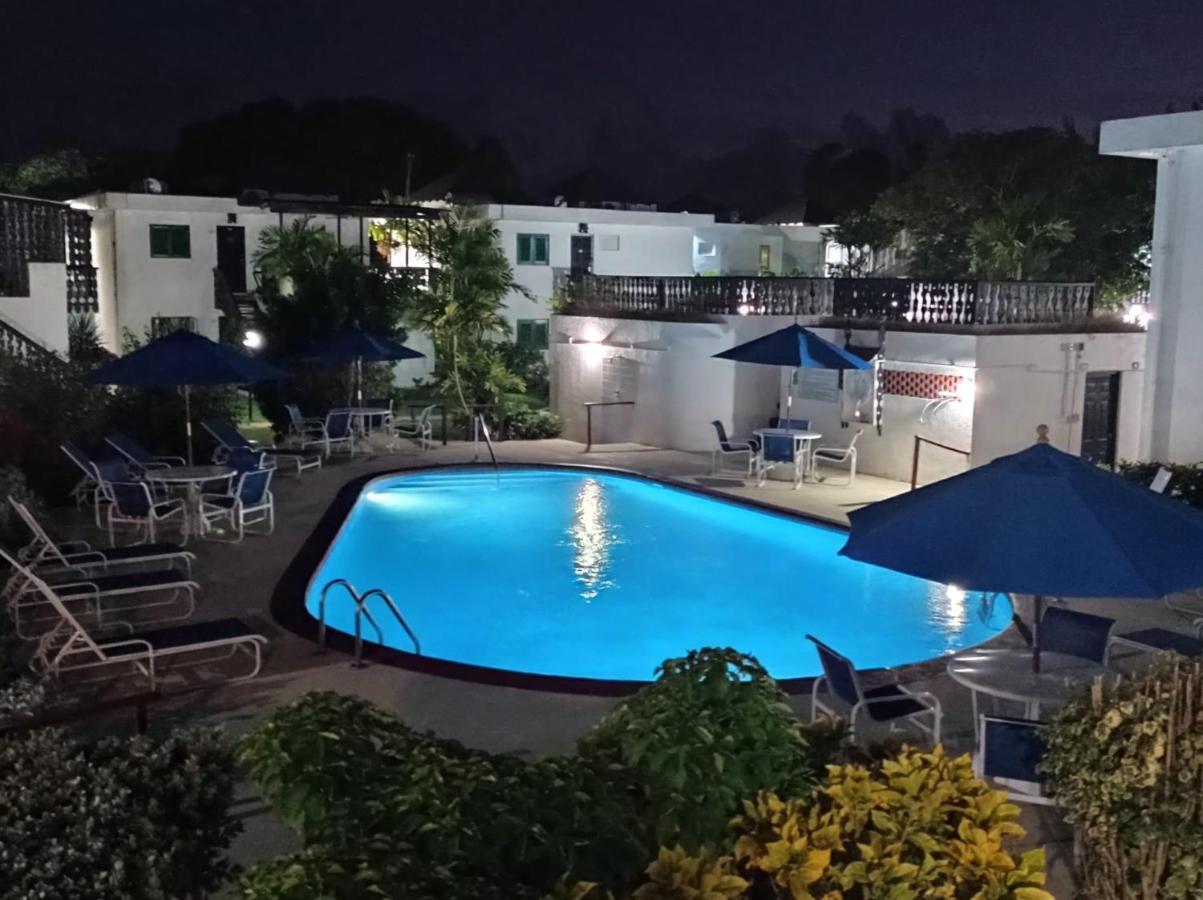 126 Friendship, Rockley Golf Club Apartamento Bridgetown Exterior foto
